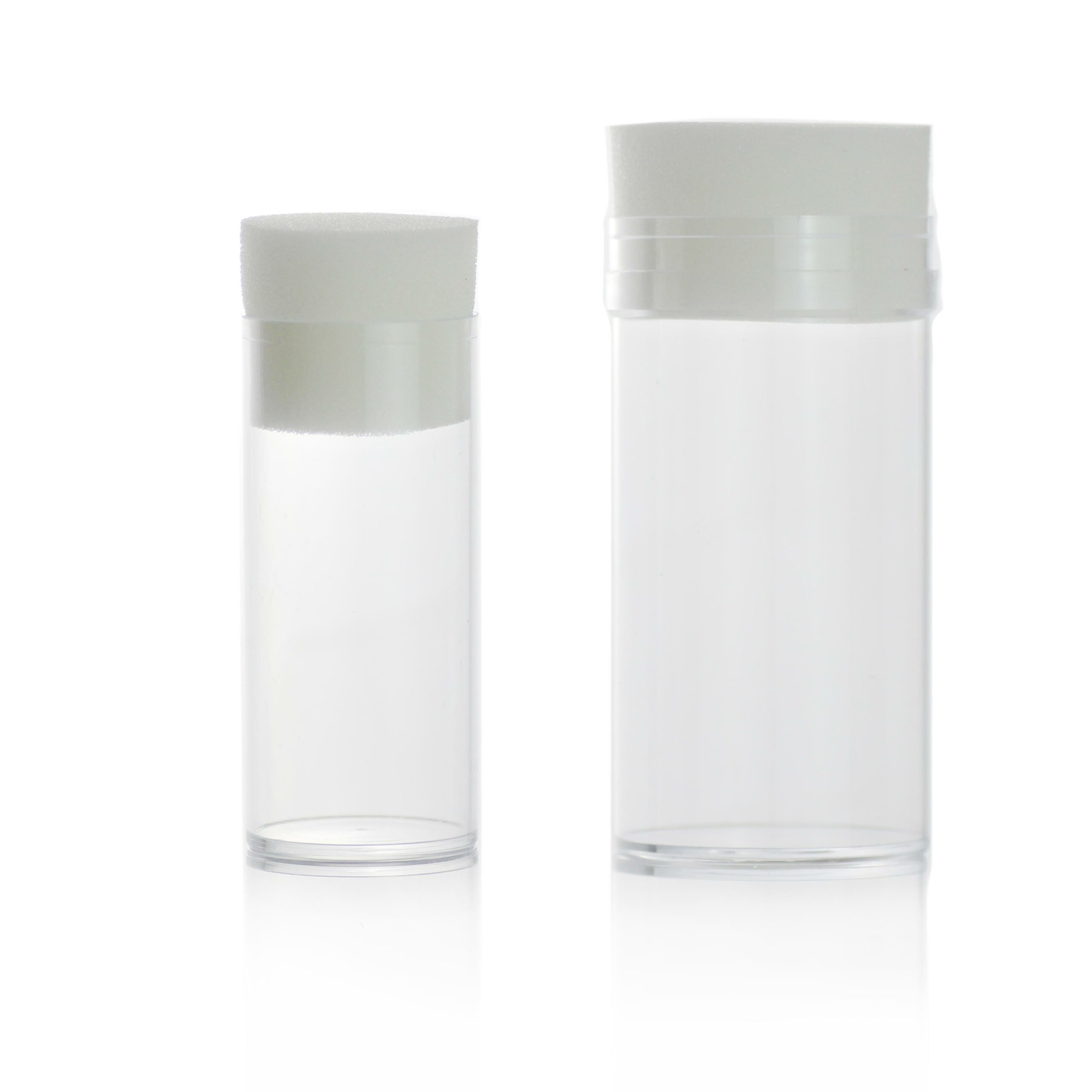 Aufzuchtdose mit Schaumstoff-Stopfen